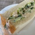 ＊＊ことり＊＊'s cooksnap of when they made 魚肉ソーセージときゅうりのサンドイッチ.