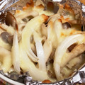 まろぴ～ぬ's cooksnap of when they made 鮭とシメジのこんがりチーズ焼き.