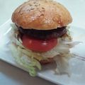 ねこはがき's cooksnap of when they made ボリューム満点♪照り焼きハンバーガー.