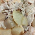 YesYU's cooksnap of when they made 豚バラ★油揚げ★こんにゃく★大根★煮物.