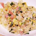 hitomi♪＊'s cooksnap of when they made ニラとベーコンのチャーハン♪.