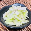 料理男子部🍻's cooksnap of when they made 苦手克服？超簡単！セロリの浅漬け.