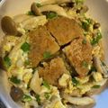 tomato1113's cooksnap of when they made 簡単♥♡コロッケ丼（カツ丼風）.