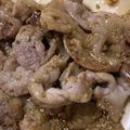 ◎みーちゃん◎'s cooksnap of when they made 男のロマンだ！豚こま肉でうまいうまい豚丼.