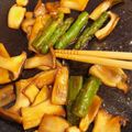 サンタJr's cooksnap of when they made アスパラとエリンギのバター醤油ソテー.