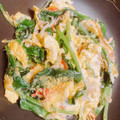 Mi〜o☆'s cooksnap of when they made ほうれん草とかにかまたまご炒め.