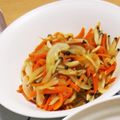 クック2AVWAQ☆'s cooksnap of when they made しめじと新玉ねぎのバタポン炒め♪.
