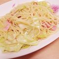 hitomi♪＊'s cooksnap of when they made キャベツ救済♪ 簡単ペペロンチーノ.