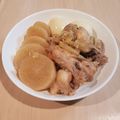 Richland☆Y's cooksnap of when they made 生姜でポカポカ❤鶏手羽と大根の煮物｡ஐஃ.