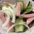ベティ３'s cooksnap of when they made 新玉ねぎときゅうりとハムのマリネ.