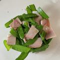 ゆうゆう715's cooksnap of when they made 絹さやとハムの和風ナムル風.