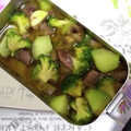 Sarala's cooksnap of when they made 簡単絶品♪砂肝とブロッコリーのアヒージョ.