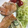 クック2H9MD0☆'s cooksnap of when they made かりジュワ！簡単鮭とキノコのバター醤油☆.