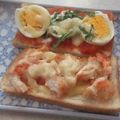 きらり流れ星's cooksnap of when they made ☆鶏モモとじゃがいものトースト☆.