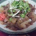 ねこはがき's cooksnap of when they made 新玉ねぎLOVEサン専用♥甘辛味の牛丼.