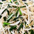なーなちゃん's cooksnap of when they made ラーメン屋さんのにらもやしのにんにく醤油.