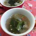 赤い電話's cooksnap of when they made わかやまレタスの梅わかめスープ.