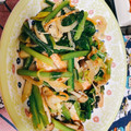 smilechip's cooksnap of when they made 鮭とほうれん草と玉ねぎバター醤油炒め.