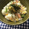 ちゃちゃふく's cooksnap of when they made 鮭と卵ときゅうりの混ぜ寿司〜何食べ#26.