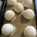 カズ形33's cooksnap of when they made 塩麹さんdeハイジの白パン.