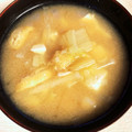 ˚✧₊⁎ゆう˚✧₊⁎'s cooksnap of when they made 白菜と油揚げと豆腐のお味噌汁☆.