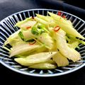 お料理ニャロメ's cooksnap of when they made ピリ辛生姜に胡麻風味☆セロリの中華サラダ.
