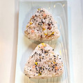 かっちゃん杉's cooksnap of when they made 三角おにぎりを簡単に綺麗に握らず作る✨.