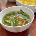 Superlittleboo's cooksnap of when they made 即デキ簡単♡生姜が香るニラと椎茸のスープ.