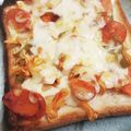 ブランシュkuu's cooksnap of when they made 簡単トーストピザ♪.