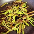 ハチ8コロ8's cooksnap of when they made ワラビの甘酢麺つゆ絡め✿.