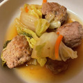 ♡greentea♡'s cooksnap of when they made 豚つくねと白菜の中華うま煮.