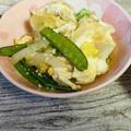 さくらん餅's cooksnap of when they made さやえんどうの卵とじ.