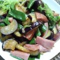 ひっこ's cooksnap of when they made ナス、ベーコンの炒め(他の野菜もプラス).