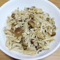 ＊なぁ＊'s cooksnap of when they made 電子レンジで簡単！しめじとエノキのナムル.