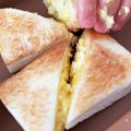 koimiki's cooksnap of when they made 剥がされないサンドイッチ☆掴み食べ.