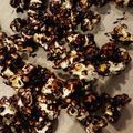 まままるきち's cooksnap of when they made 簡単！やみつきチョコレートポップコーン.