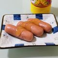 キンプリ's cooksnap of when they made ソーセージに蜂蜜！甘塩っぱくてこれはいい.