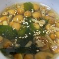 amileamila's cooksnap of when they made ツルっとなめことワカメのスープ.