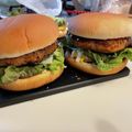 おみつ★'s cooksnap of when they made 鶏胸肉でふんわり照り焼きハンバーグ.