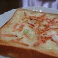 ＊こっち＊'s cooksnap of when they made ★Ｃａたっぷり☆桜えびチーズトースト.