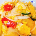 りーとぽん's cooksnap of when they made 玉葱と卵の炒め物.