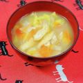 ふうはっちゃん's cooksnap of when they made キャベツ・にんじん・油揚げの味噌汁.