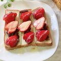 まめまるM's cooksnap of when they made バターミルクがけ☆いちご小倉トースト.