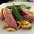 NAGANO久留米's cooksnap of when they made スナップエンドウと卵のウインナーソテー.