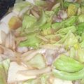 tamaa18's cooksnap of when they made ★博多名物★あっさり醤油味のモツ鍋♪.