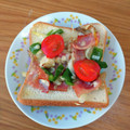 クック3N0VKO☆'s cooksnap of when they made 簡単ピザ風トースト.