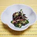 バカリャウ's cooksnap of when they made きゅうりぬか漬けで！さっぱり梅ひじき和え.