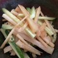 ikuhappy's cooksnap of when they made もう1品♪混ぜるだけ☆たけのこの中華和え.