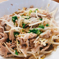 クック☆13's cooksnap of when they made 豚肉ともやしと卵のオイマヨ炒め.