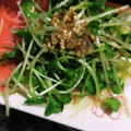 LOVEくまモン's cooksnap of when they made かいわれとすりごまのサラダ.